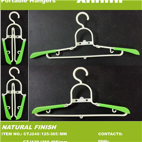 Foldable hanger